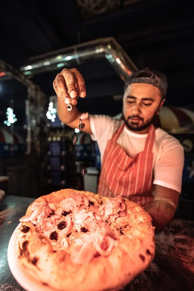Bronx Pizzeria Paris : réalisation SOPRO, four à pizza professionnel