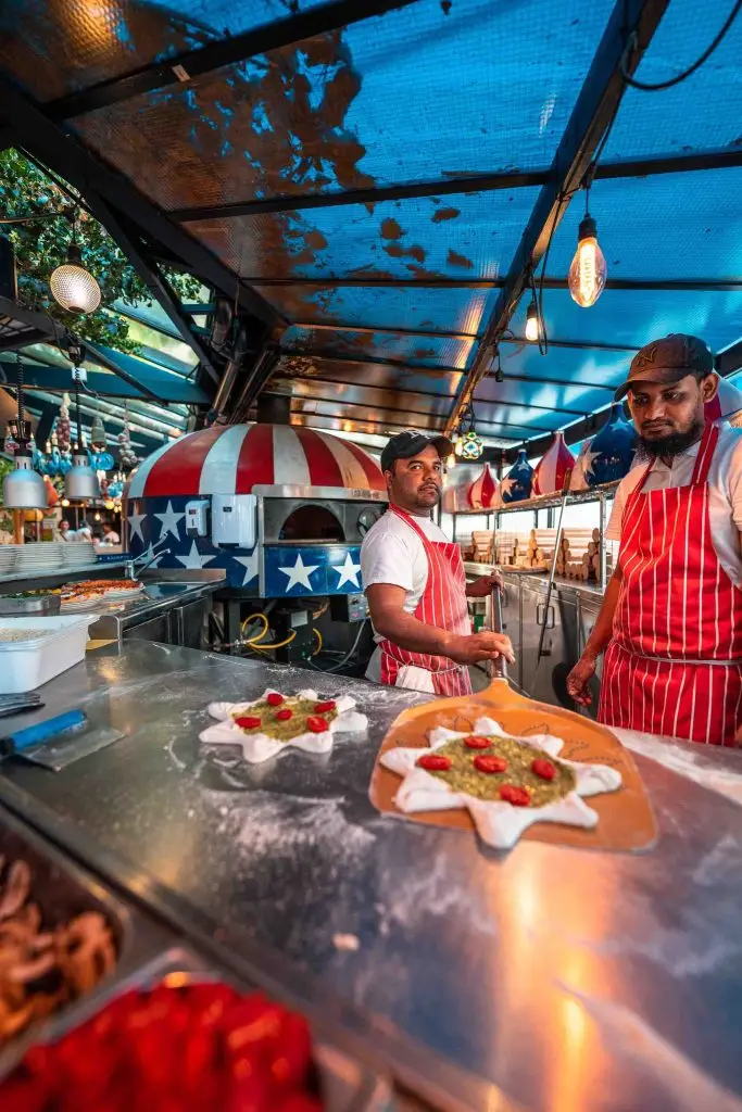The Village Terrazza : réalisation SOPRO, four à pizza professionnel
